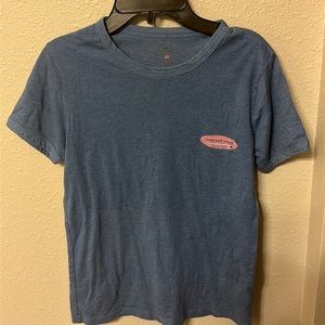 navy vineyard vine t shirt
